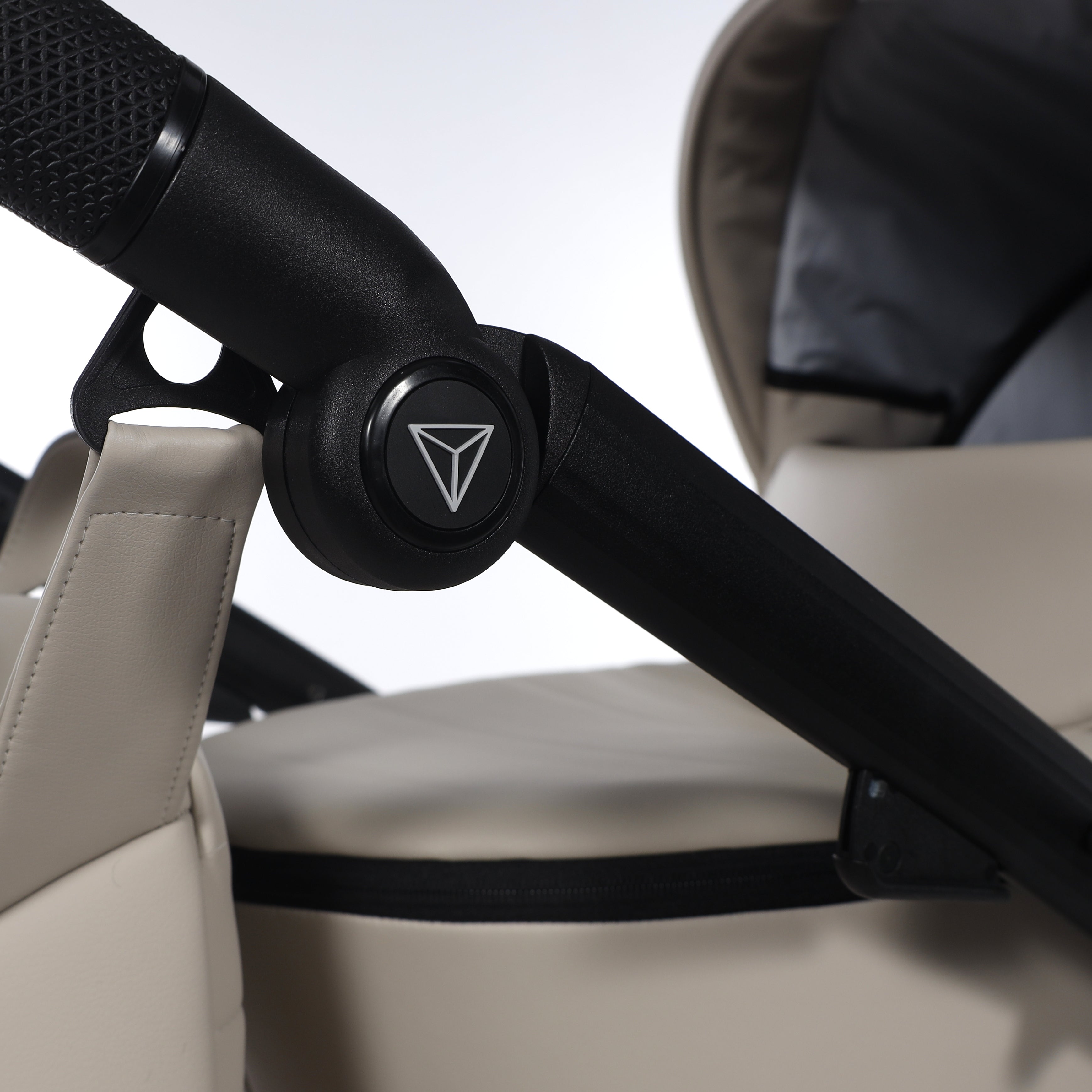 JUNAMA Kombikinderwagen Space Eco