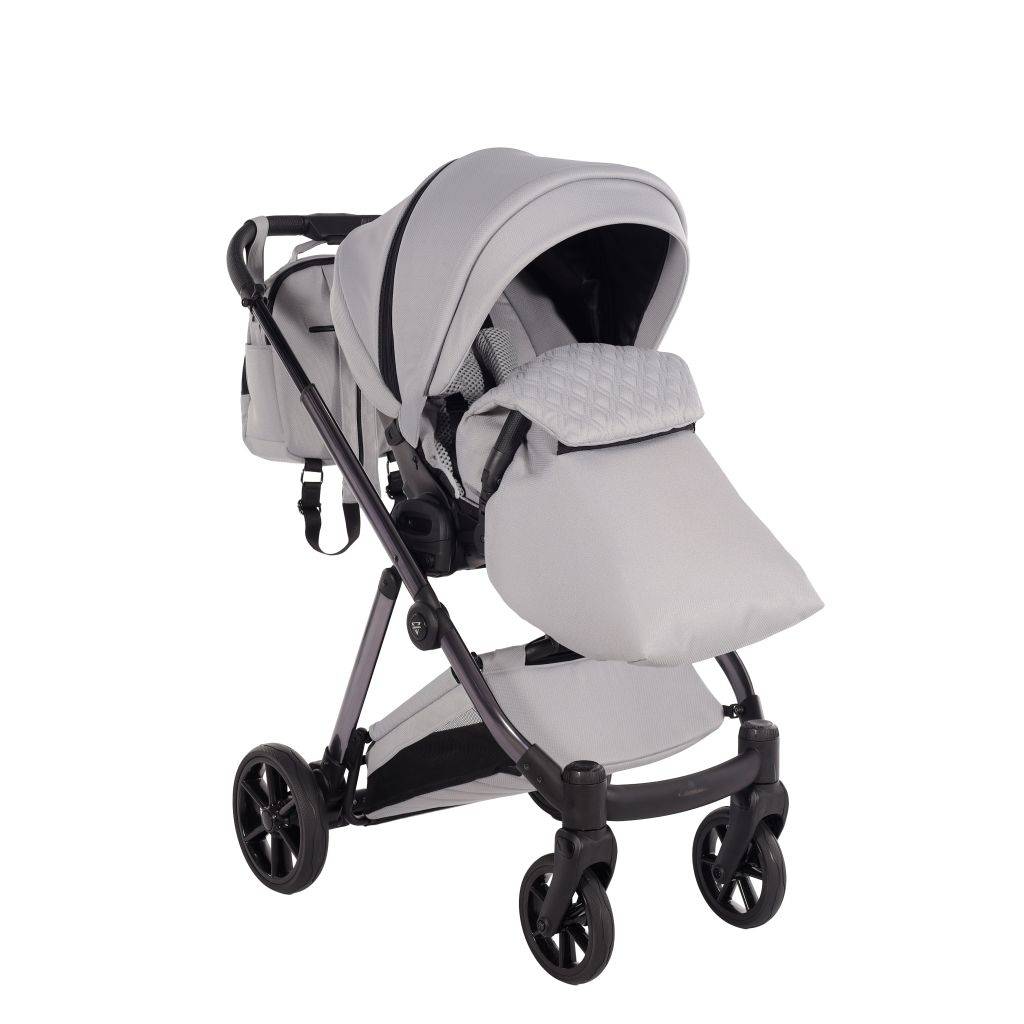 JUNAMA Kombikinderwagen Space V3