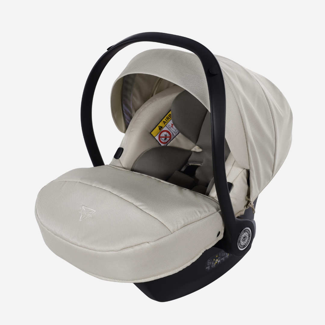 JUNAMA Babyschale Ellegante