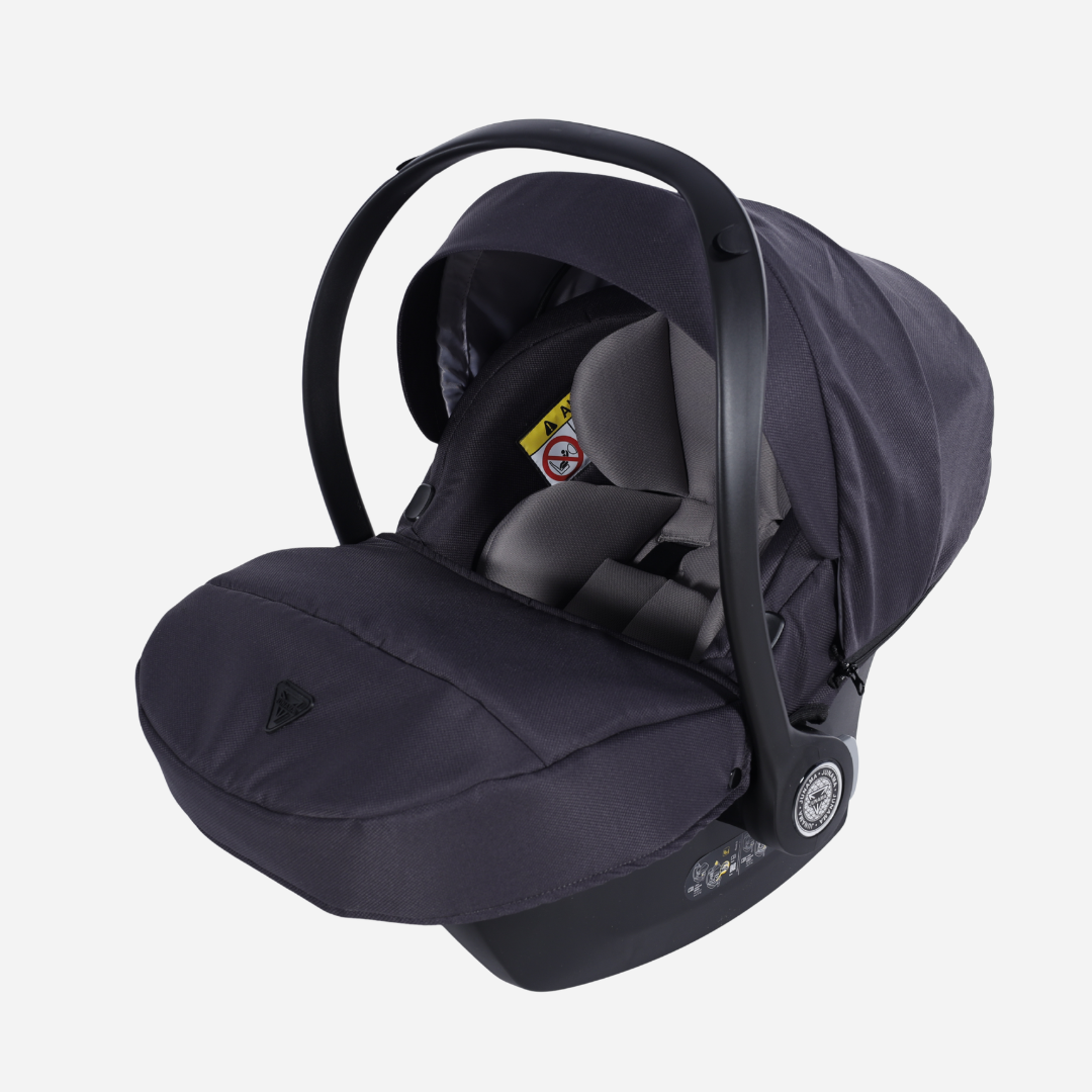 JUNAMA Babyschale Ellegante