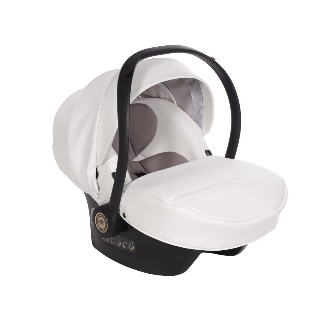 JUNAMA Babyschale Diamond Enzo