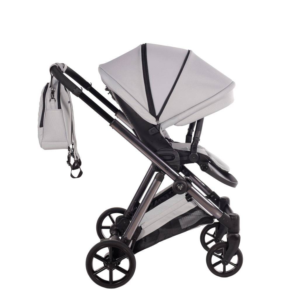 JUNAMA Kombikinderwagen Space V3