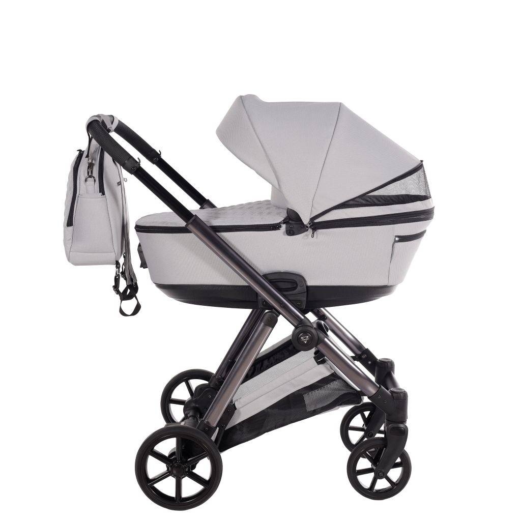 JUNAMA Kombikinderwagen Space V3